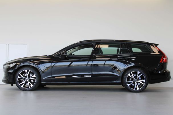 Volvo V60 B3 Essential 120 kW image number 2