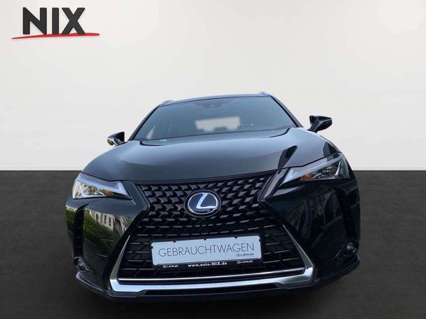 Lexus UX 135 kW image number 3