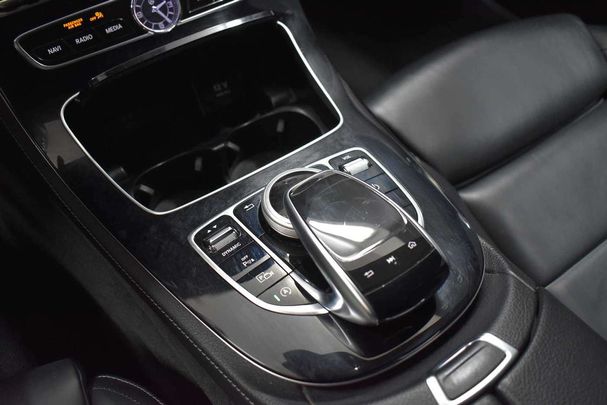 Mercedes-Benz E 220 d T 143 kW image number 20