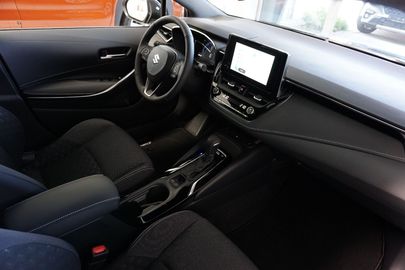 Car image 15