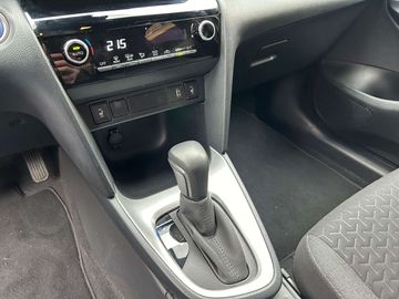 Car image 13