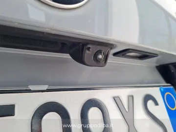 Car image 18