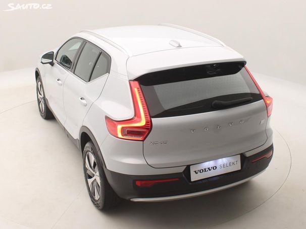 Volvo XC40 Recharge R T4 155 kW image number 16