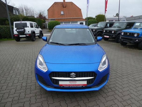 Suzuki Swift 1.2 Dualjet Hybrid Club 61 kW image number 3