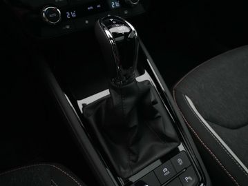 Car image 31