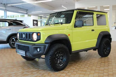 Car image 3