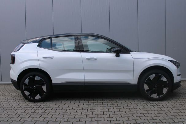 Volvo EX30 Extended Range h Plus 69 kW image number 3