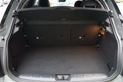 Car image 31