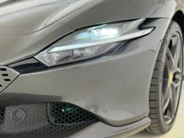 Car image 35