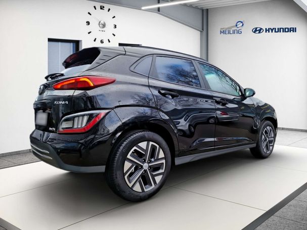 Hyundai Kona EV 100 kW image number 2