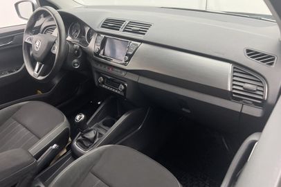 Car image 21