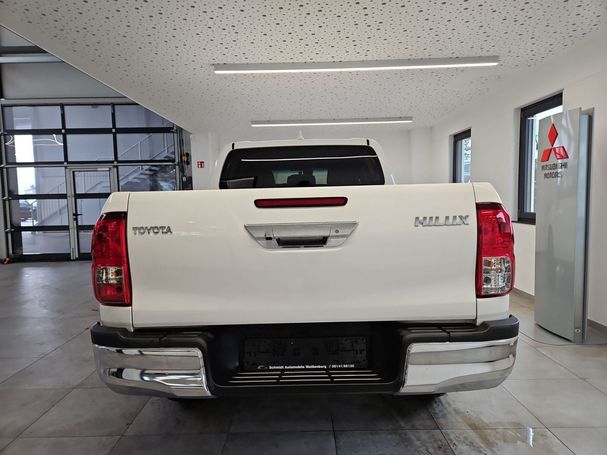 Toyota Hilux Double Cab Comfort 110 kW image number 5