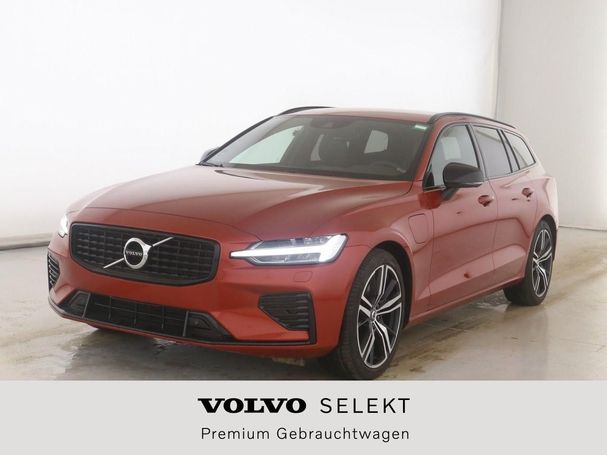 Volvo V60 T8 AWD Recharge 335 kW image number 2