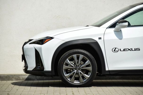 Lexus UX 250h 135 kW image number 13