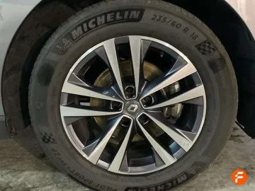 Car image 34
