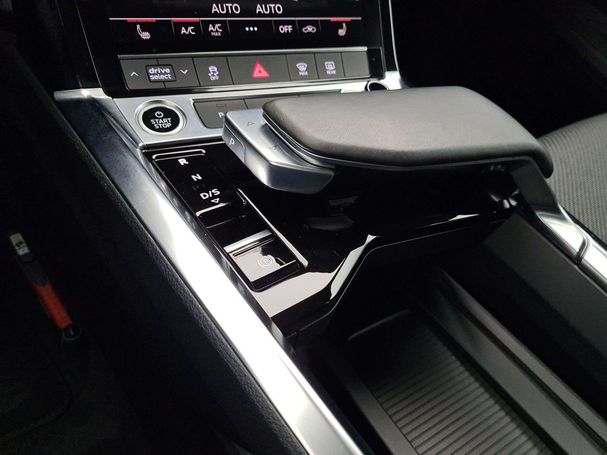 Audi e-tron 55 quattro 300 kW image number 28