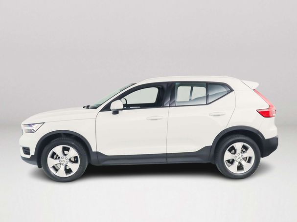 Volvo XC40 T2 Momentum 95 kW image number 4