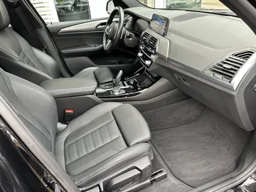 Car image 45
