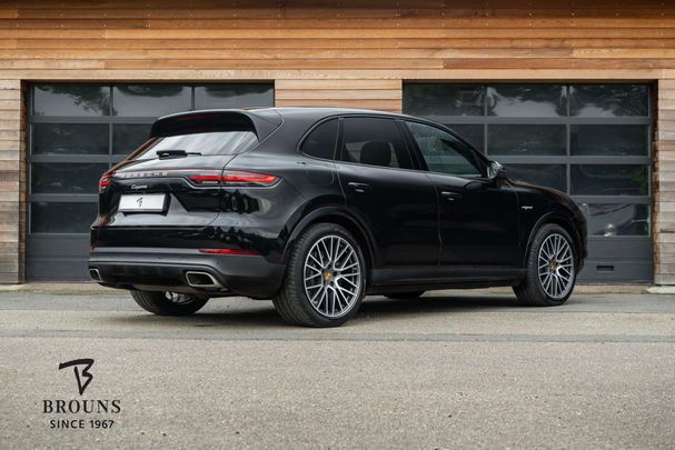 Porsche Cayenne E-Hybrid 340 kW image number 2