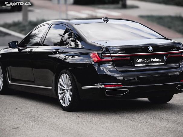 BMW 750i xDrive 390 kW image number 20