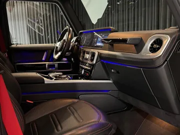 Car image 25