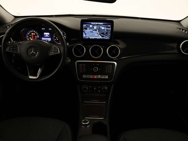 Mercedes-Benz CLA 180 90 kW image number 4