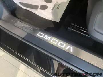 Car image 41