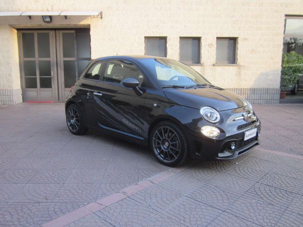 Abarth 500 1.4 T Jet 107 kW image number 2