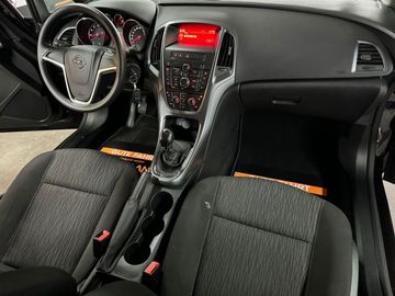 Car image 13