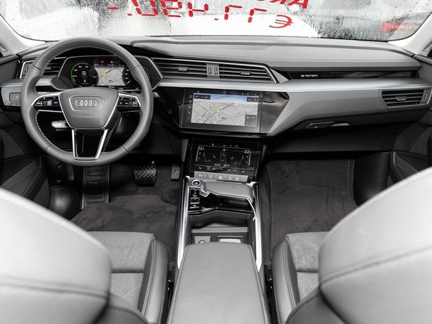 Audi Q8 50 quattro e-tron Sportback Advanced 250 kW image number 8