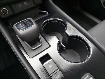 Car image 13