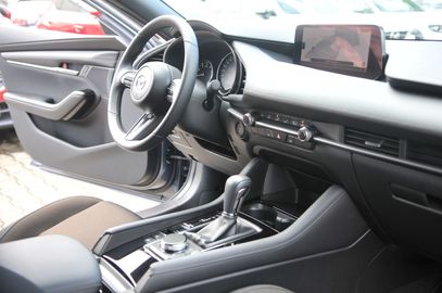 Car image 31