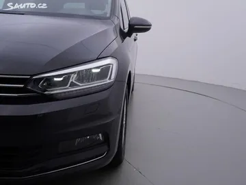 Car image 36