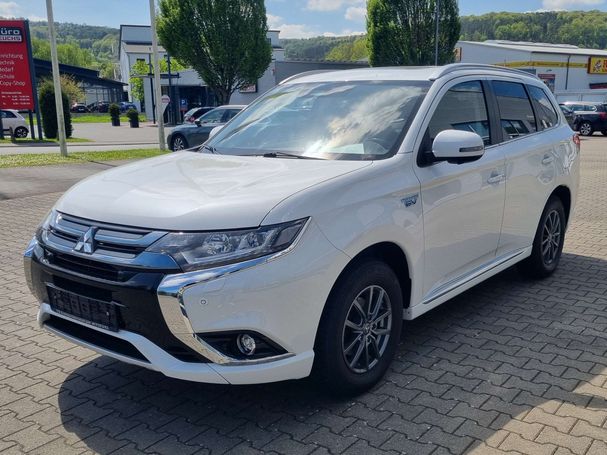 Mitsubishi Outlander Top 4WD 120 kW image number 1