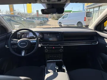 Car image 28