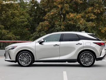 Car image 31