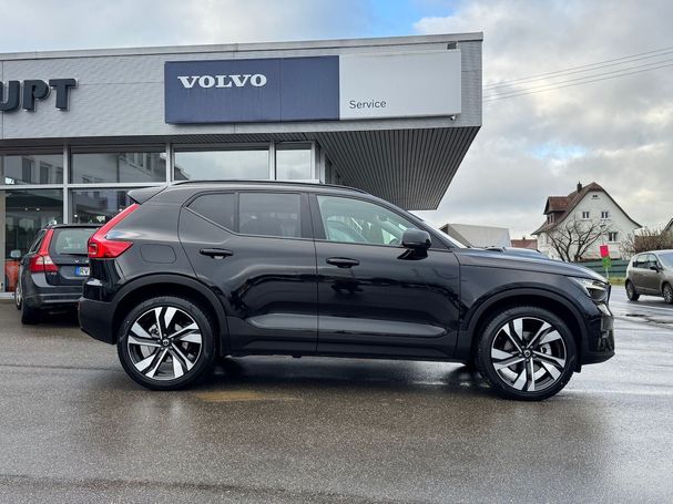 Volvo XC40 B4 Dark Ultimate 145 kW image number 3