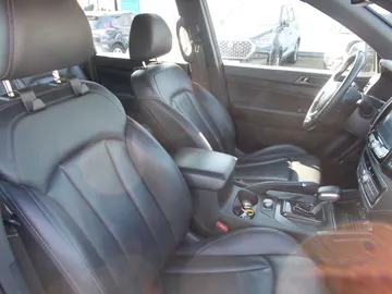 Car image 41