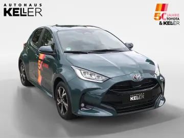 Car image 3