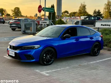 Car image 28