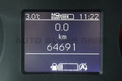 Car image 28