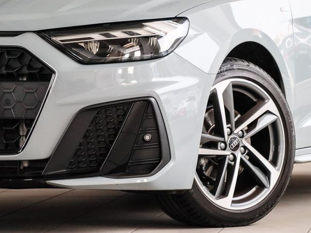 Audi A1 35 TFSI S tronic S-line Sportback 110 kW image number 6