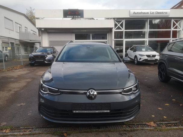 Volkswagen Golf 1.5 eTSI Life DSG 110 kW image number 3