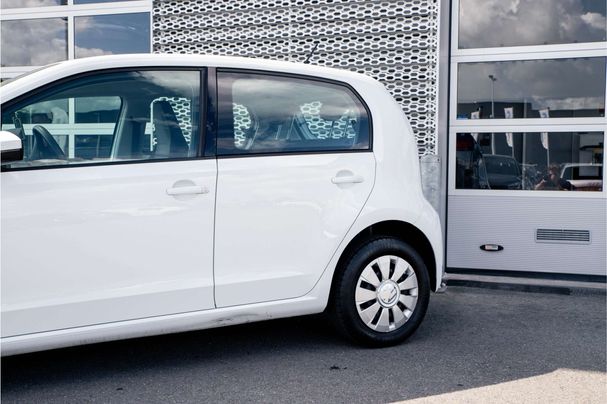 Volkswagen up! 44 kW image number 29