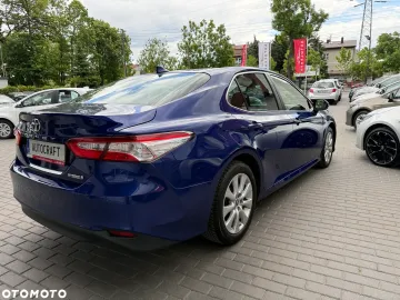 Car image 29