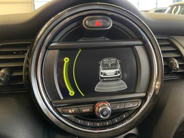 Car image 37