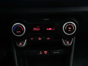 Car image 36