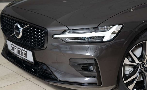 Volvo V60 B4 Plus 145 kW image number 5