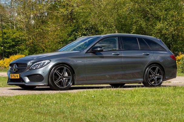 Mercedes-Benz C 43 AMG T 4Matic 270 kW image number 2