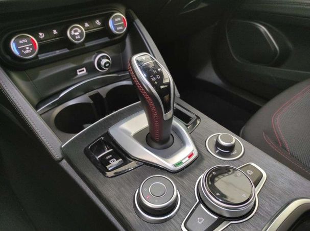 Alfa Romeo Stelvio 2.2 Diesel AT8 140 kW image number 12